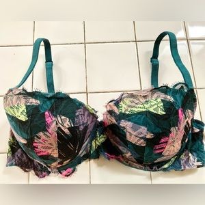 VS Pink Tropical Lace Date Pushup Bra